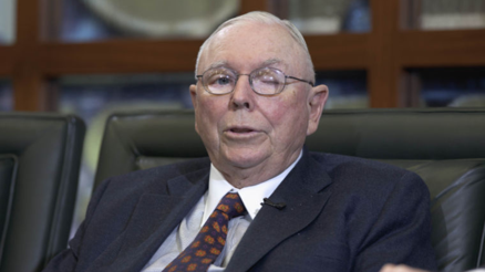 Charles Munger, Berkshire Hathaway vice chairman, dies at 99 - Vimarsana News