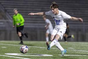 Lincoln East vs Lincoln Southeast Boys Prep Soccer Districts