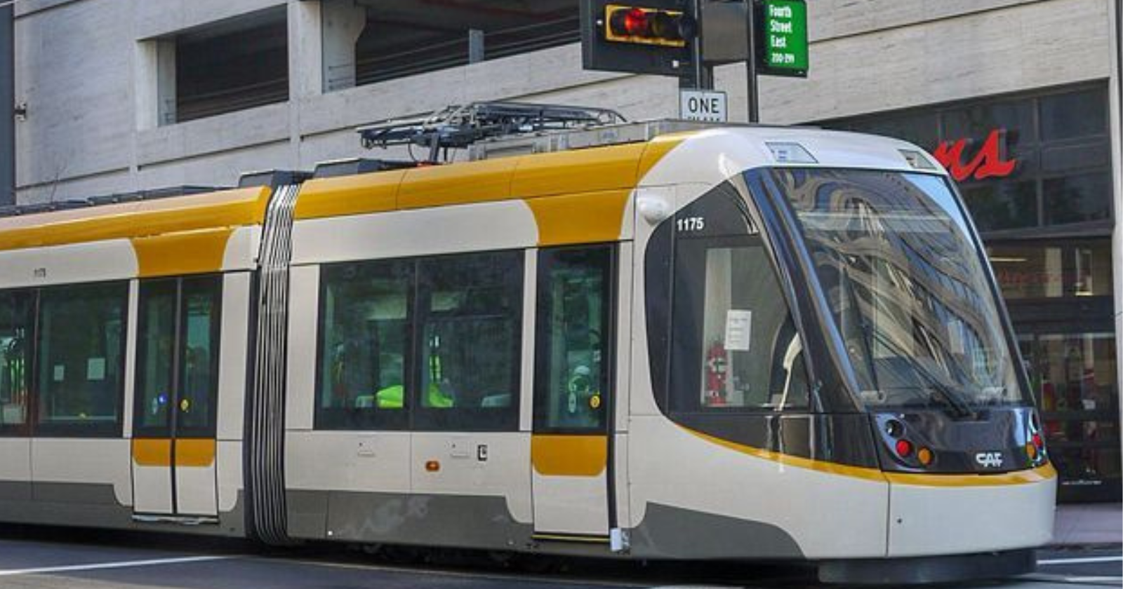 Sole bid for Omaha streetcar trams is $47.6 million - Vimarsana News