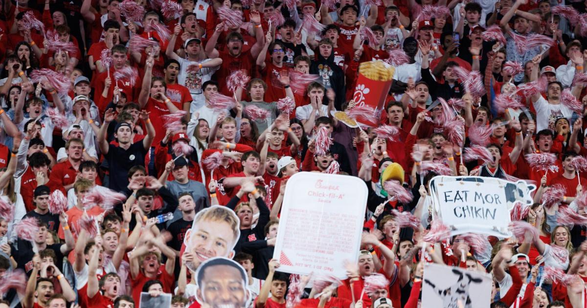 Shatel: Pack for longer Nebraska NCAA tournament stay, expect to see red ...