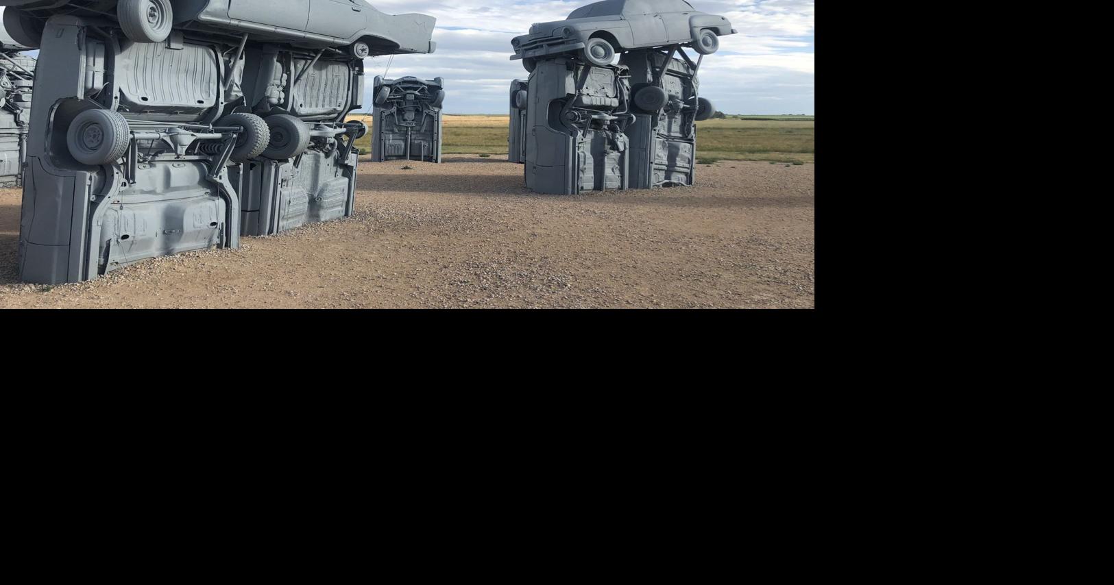 Celebrities Ashton Kutcher, Mila Kunis visit Nebraska's Carhenge