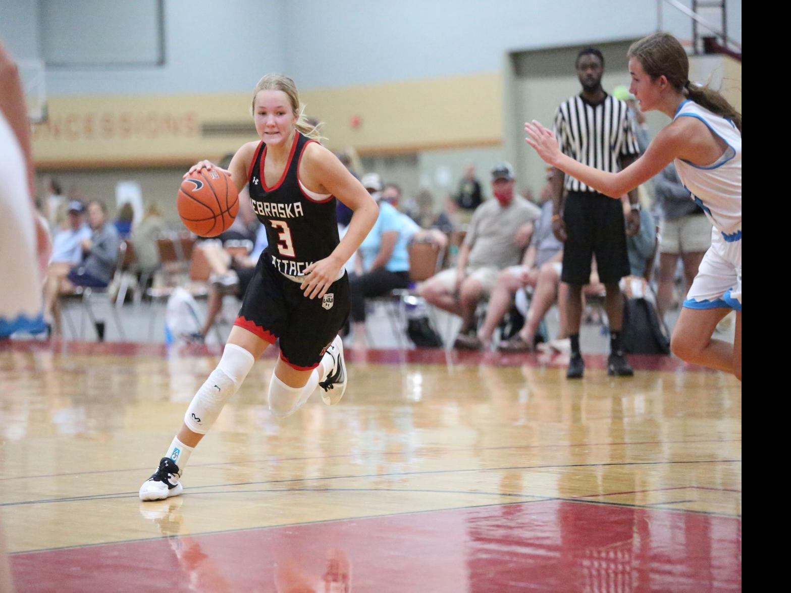 Aau Results Alexis Markowski Records Double Double Jenna Hopp Makes Four 3 Pointers In A Row Nebhsrecruiting Omaha Com