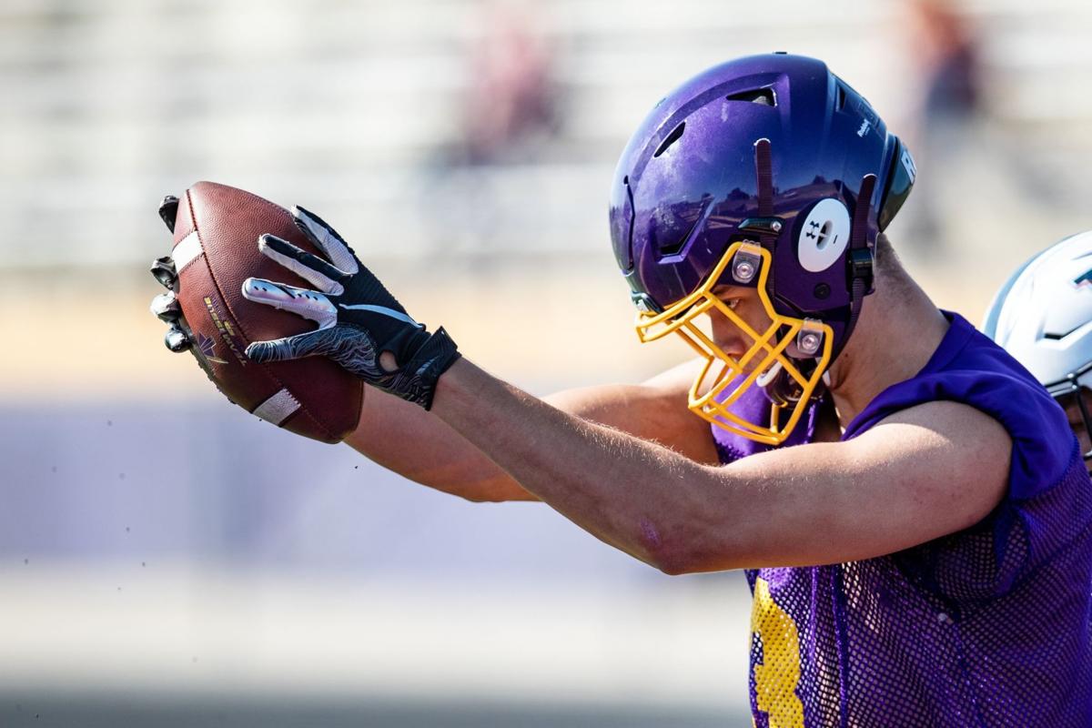 Bellevue West's Kaden Helms