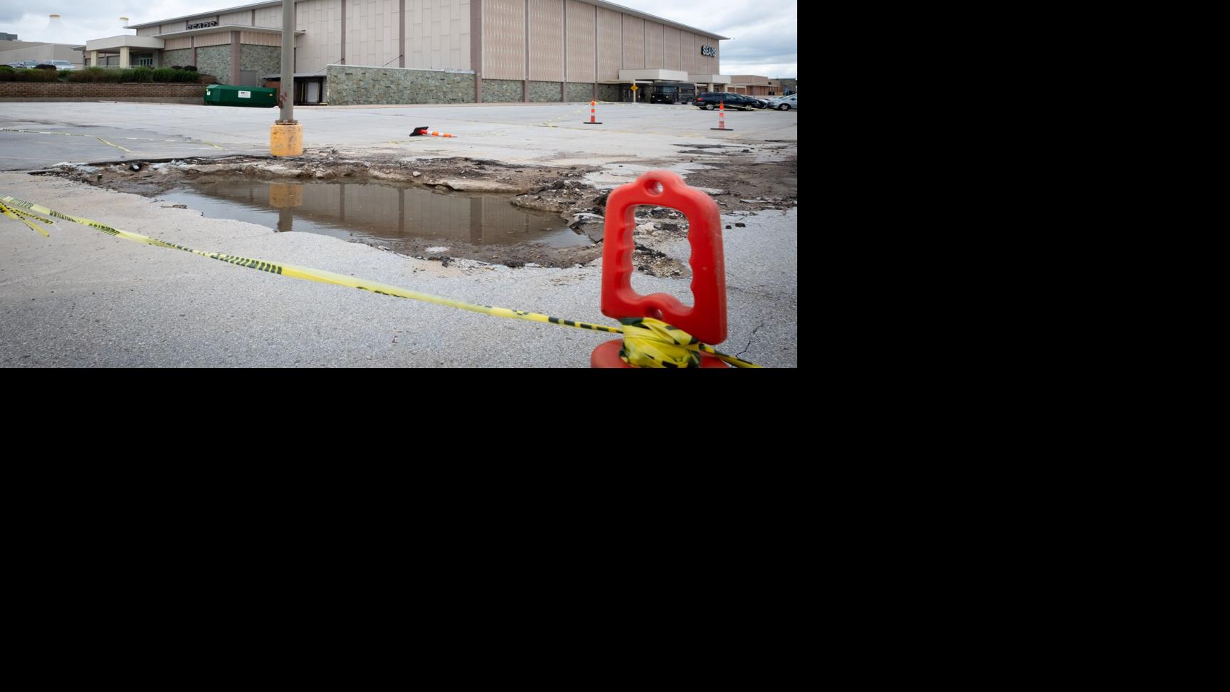 With No Concrete Plans Or City Incentives Crossroads Mall S Path To Revival Is Unclear Money Omaha Com