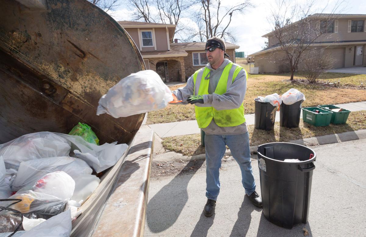 Separate Yard Waste Collections Start This Week In Omaha Local News Omaha Com