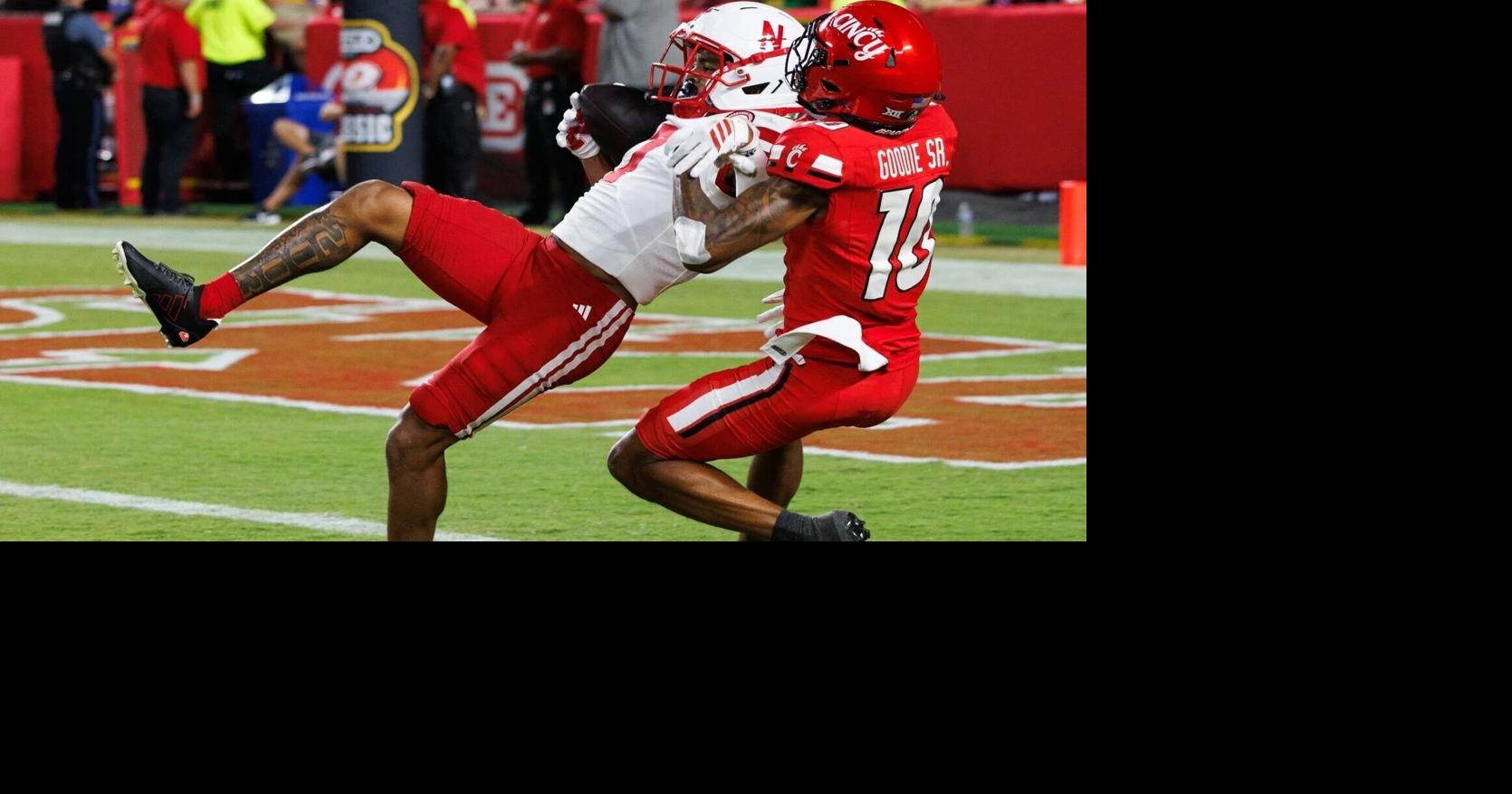 Nebraskas Defensive Back Malcolm Hartzog plant, ins Transferportal zu ...