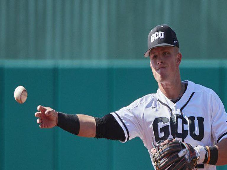 Elkhorn Grad Drew Smith Signs With Milwaukee Brewers To Make A