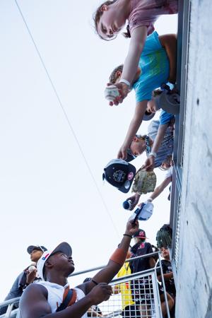 061126-owh-spo-cwspractice-nf-80