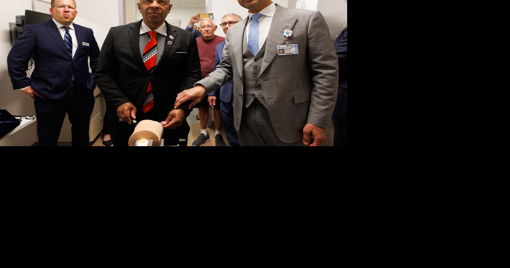 Photos: CHI, Creighton cut ribbon on new orthopedic center at Lakeside