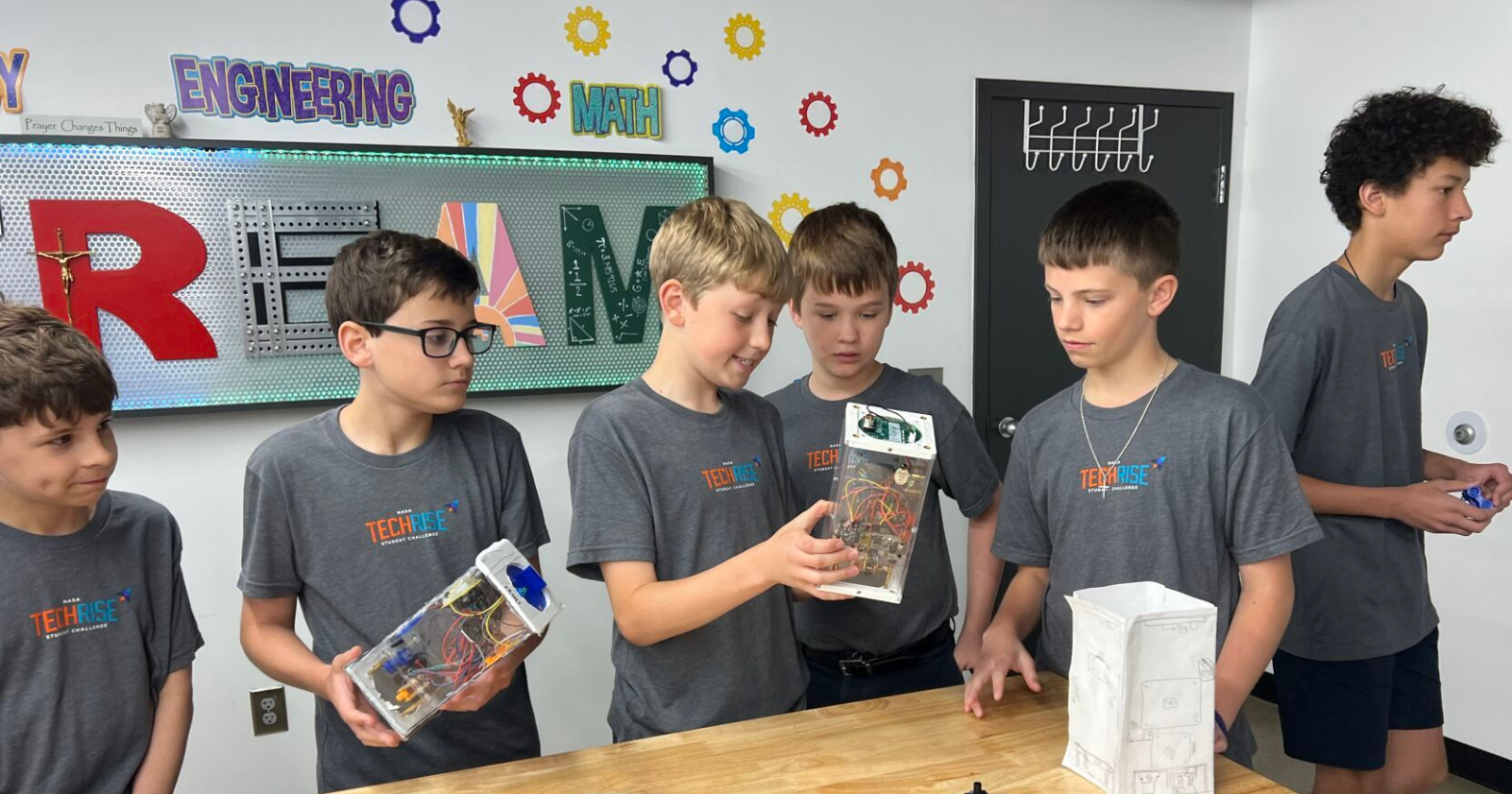 These Omaha middle-schoolers are working with NASA - Vimarsana News