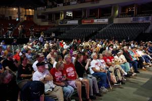 090126-owh-new-debate-nf-07