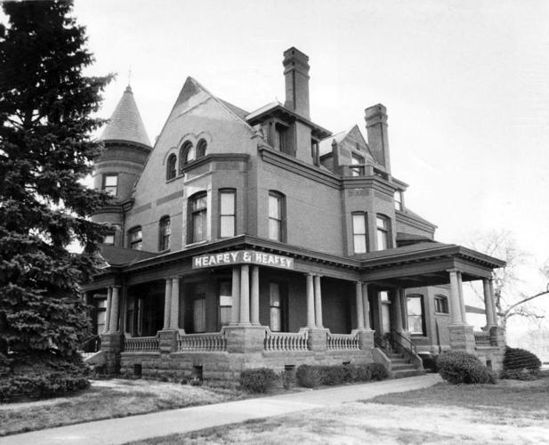 Barton Mansion