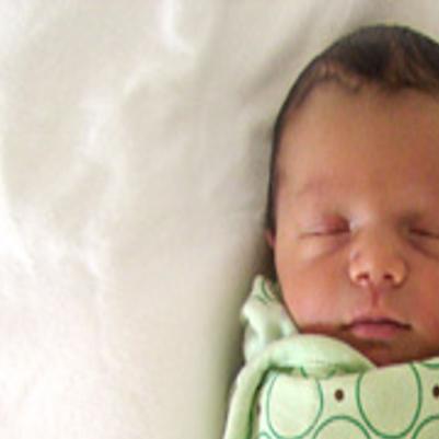 Steps To Help Your Baby Transition From Bassinet To Crib Momaha