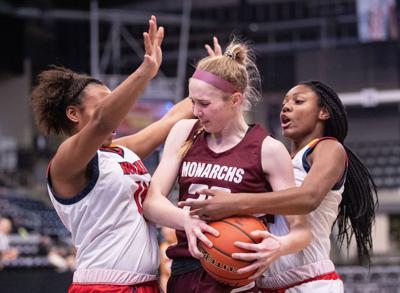 Metro Holiday Tournament Jasmine Mcginnis Taylor S 24 Points Helps Westside Hold Off Millard West Ne Prep Zone Omaha Com