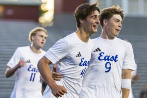Lincoln East vs Lincoln Southeast Boys Prep Soccer Districts