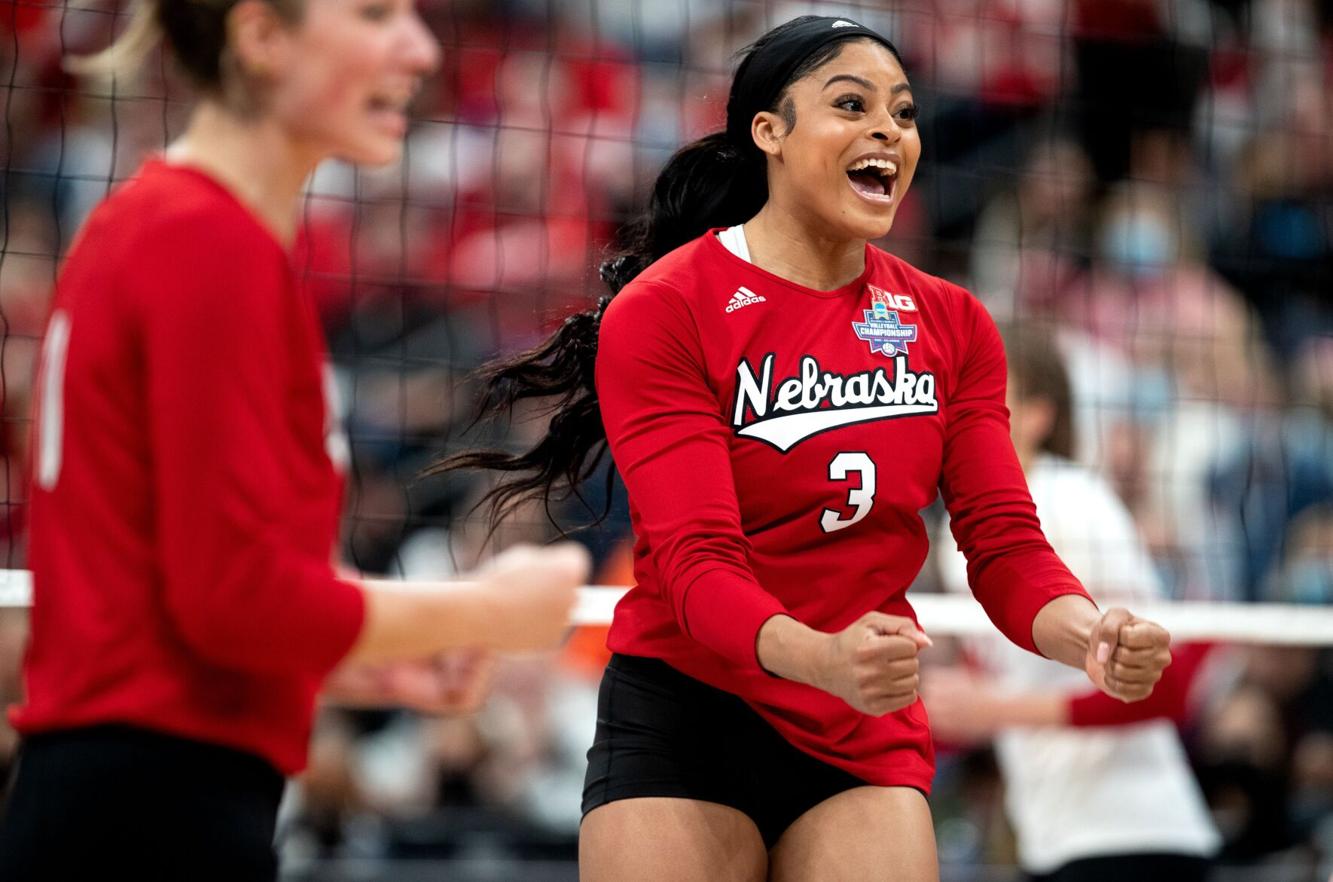 Nebraska volleyball lands No. 5 national recruit Campbell Flynn