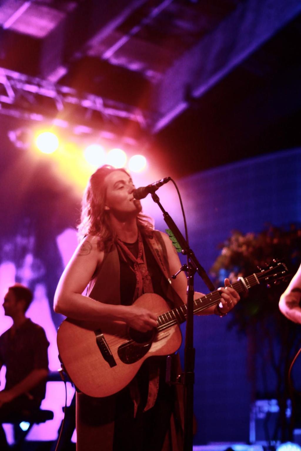 Brandi Carlile Gives Flawless Performance Music Omaha Com I left home a long, long time ago in a tin can for the road with a suitcase and some songs. brandi carlile gives flawless