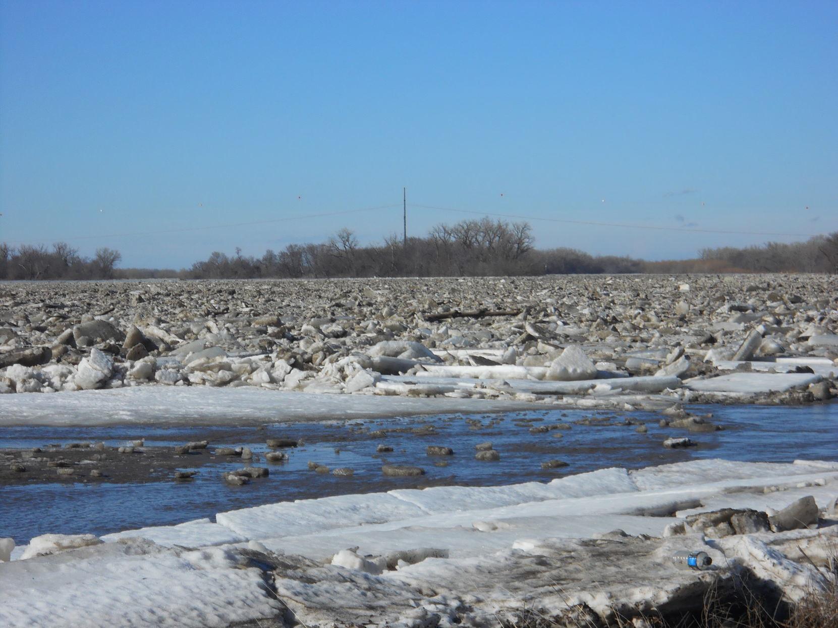 30 Cabins Flooded 2 People Rescued In Ice Jam Flooding On Platte