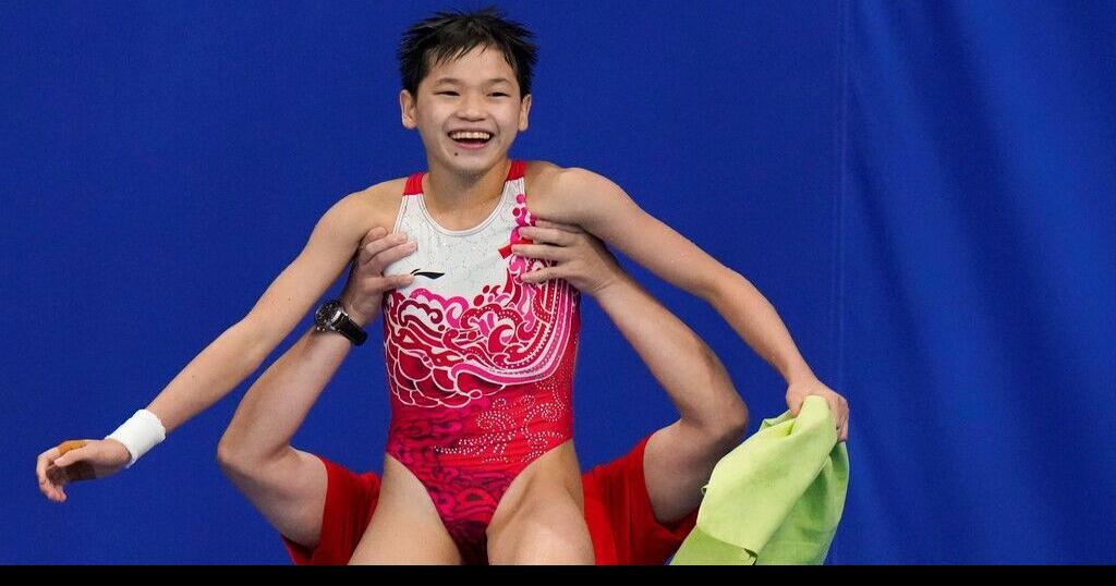 Olympic moment: 14-year-old has 2 perfect dives on way to gold medal ...