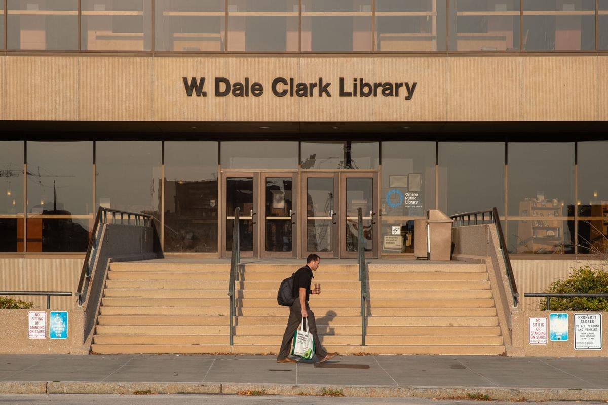 A 'banned bookshelf' at a Houston public high school flies below the radar  : NPR