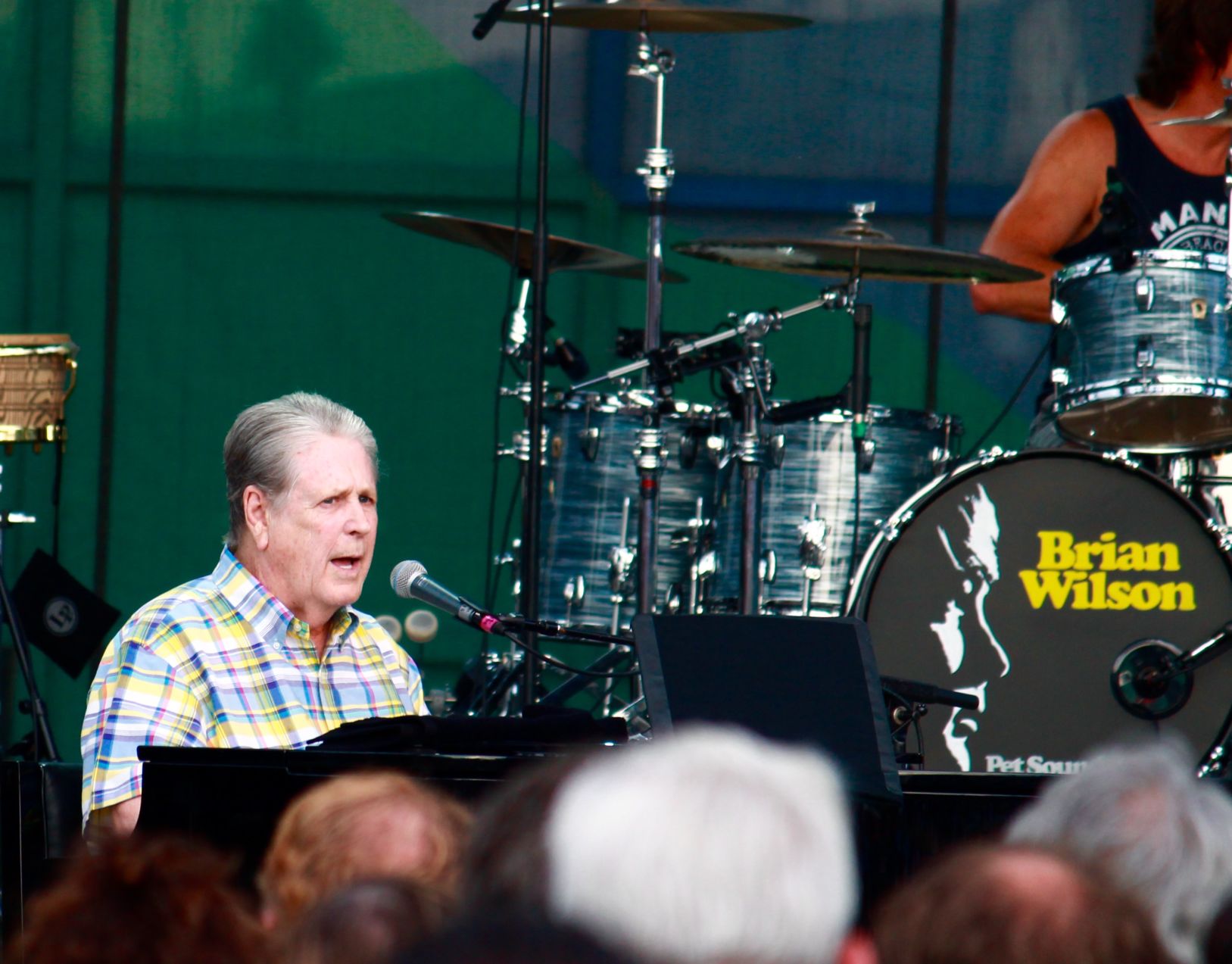 Review: Brian Wilson Gets Lots Of Help In Sunny ‘Pet Sounds’ Performance