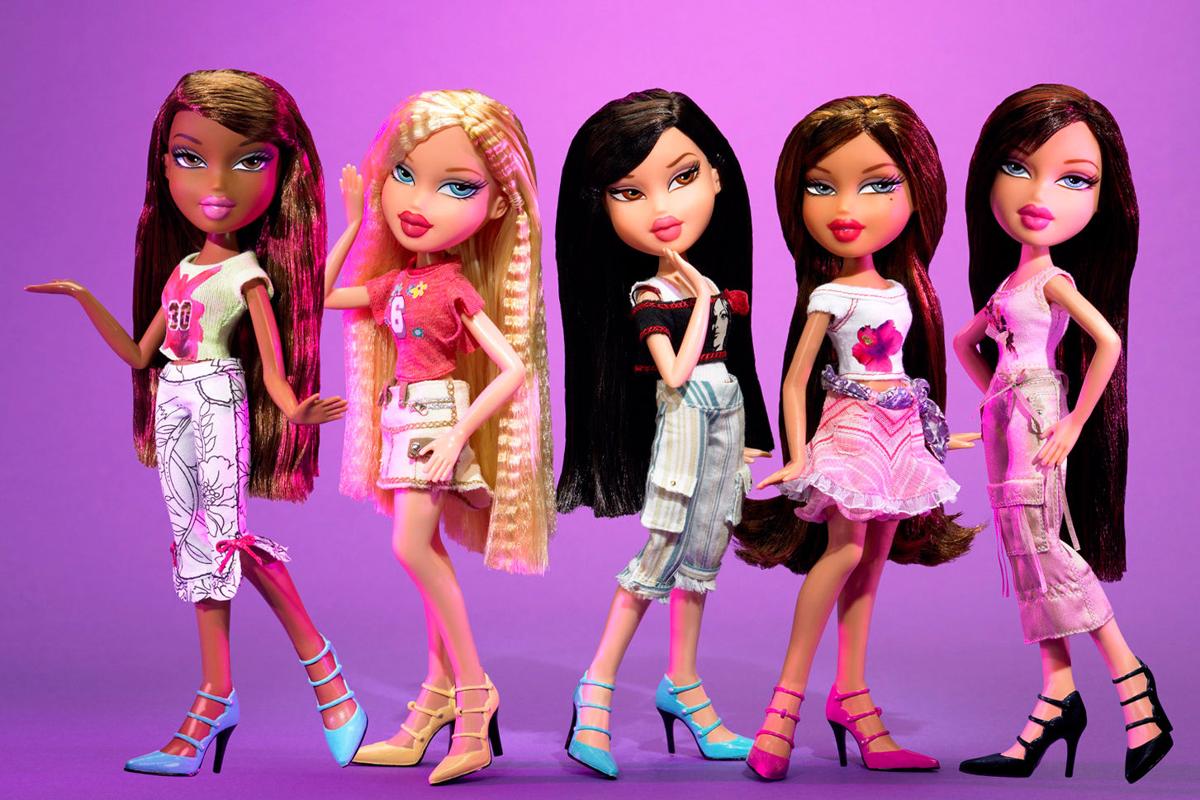 BRATZ DOLLS (2001)