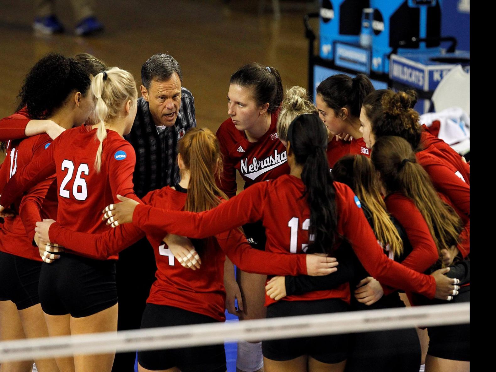 Nu Volleyball Coach John Cook Reconfigured Both His Roster And His Staff In A Tough But Fulfilling Season Volleyball Omaha Com