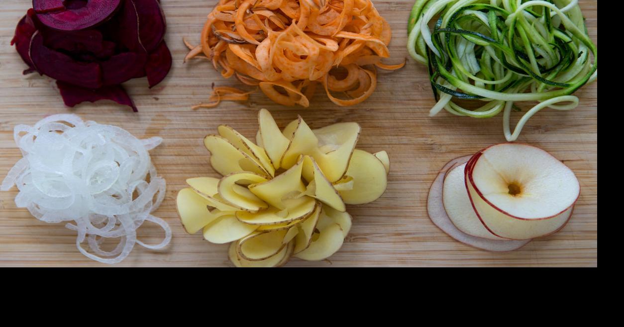 Kitchen gadget turns veggies into pasta