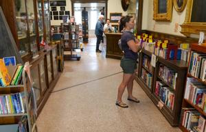 In Trump era, Canadians must enter border library through back door