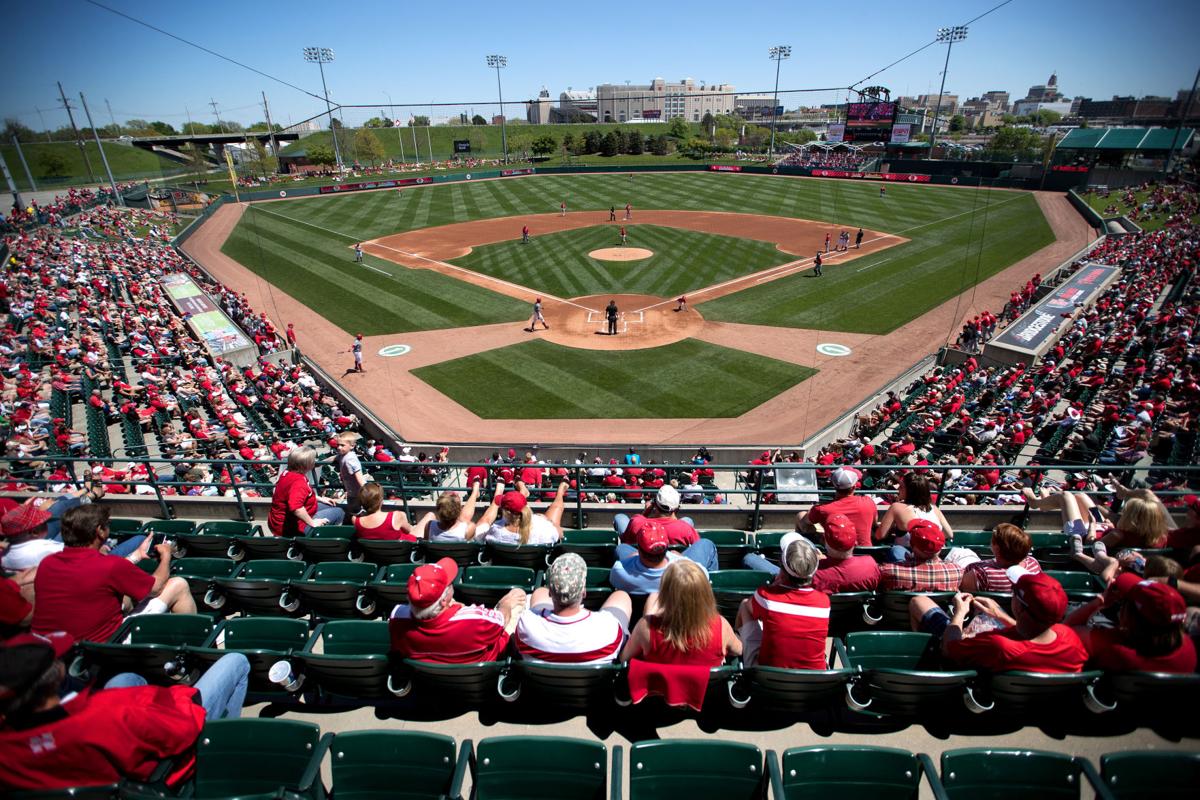 Nebraska baseball climbs into Baseball America Top 25 Blogs