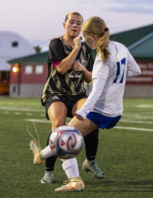 Lincoln Southeast vs Papillion-La Vista South Girls Prep Soccer Districts