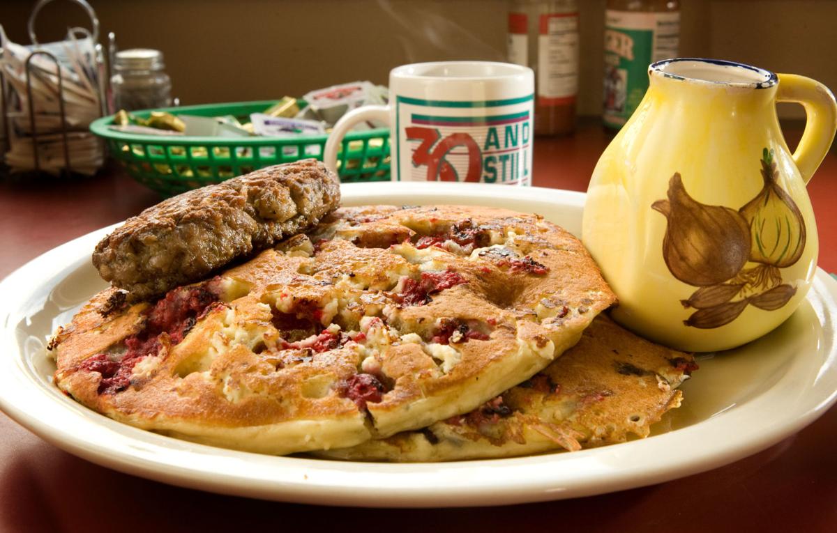 Iconic Omaha neighborhood restaurant Amato's to close after 45 years