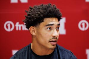 080426-owh-spo-huskerfb-nf-11