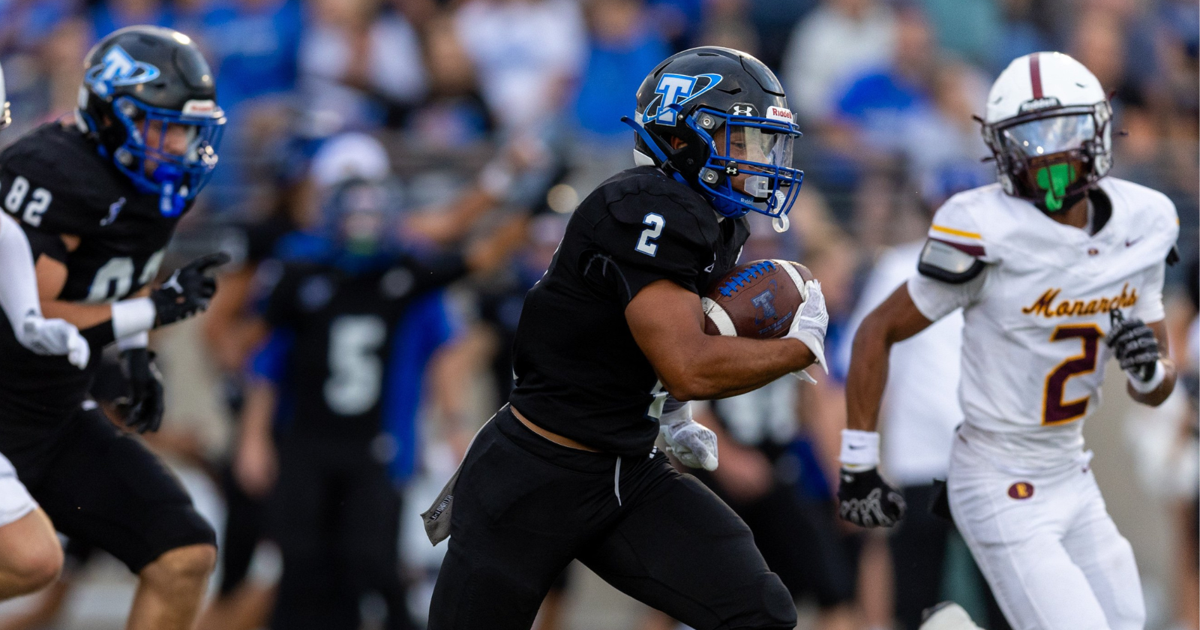 Papio South football opens season with win over rival Papillion-La Vista
