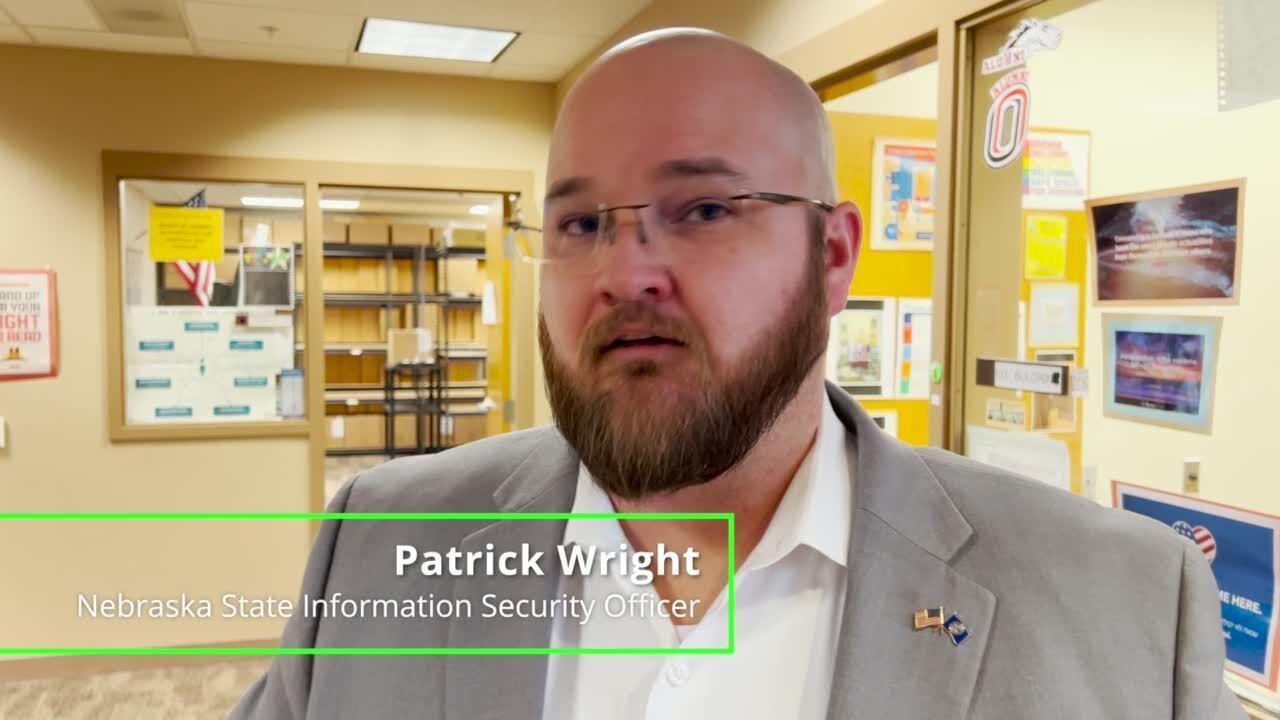 Think Bigger: Cybersecurity expert encourages students to pay attention