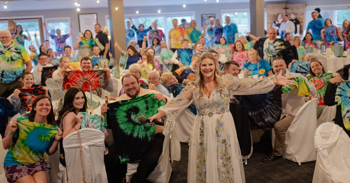Papillion teachers' wedding features 170 tie-dyed shirts, bingo and ...