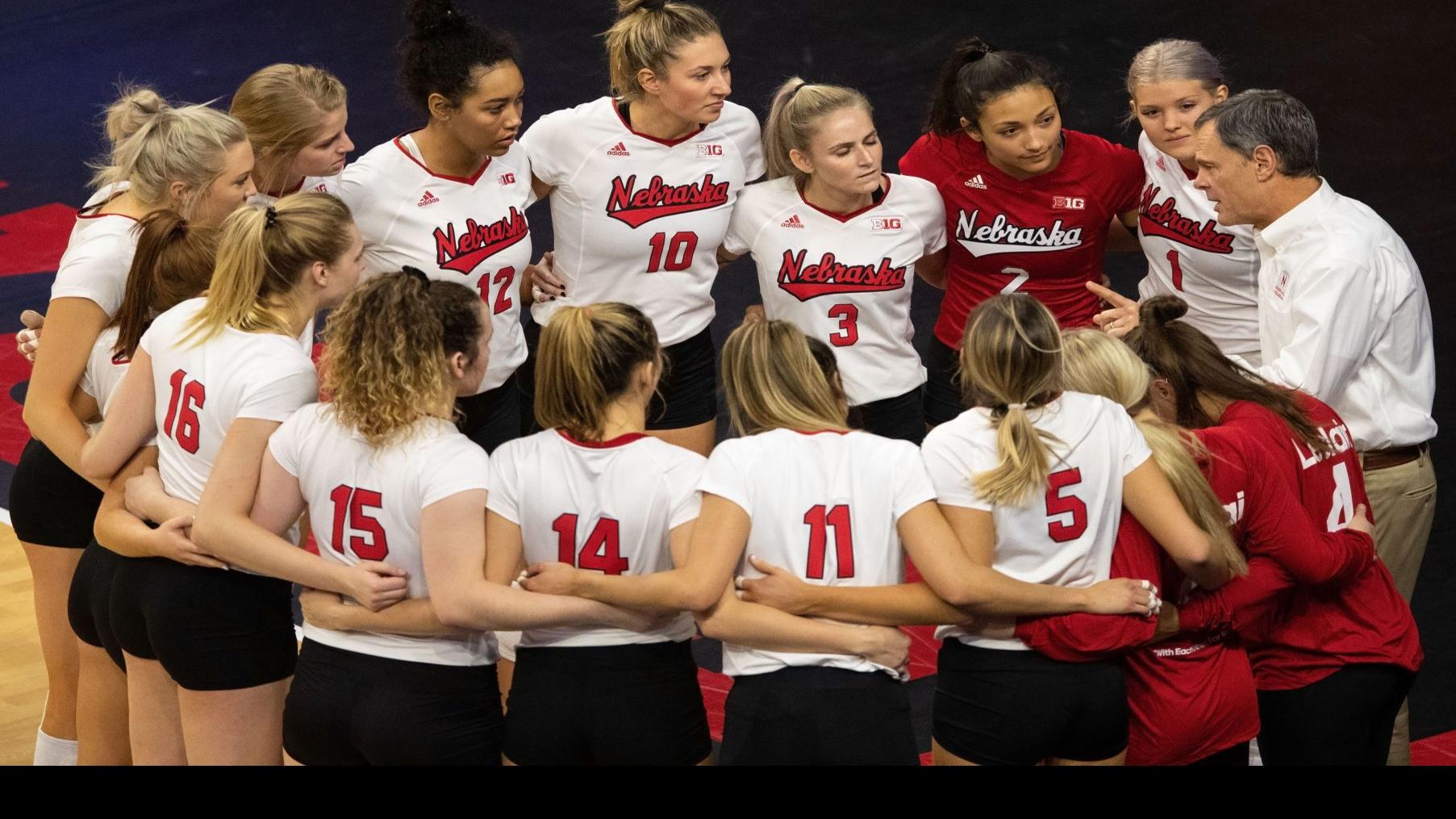 John Cook Nebraska Is Working On Plan To Allow Fans At Volleyball