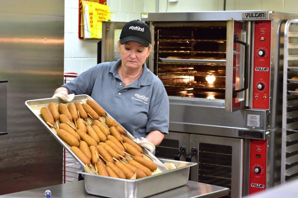 Trying To Stay Optimistic A Day In The Life Of Omaha A City Shut Down By Coronavirus Live Well Nebraska Omaha Com