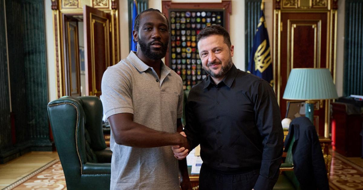 Terence 'Bud' Crawford gifts puppy to Ukrainian President Volodymyr ...