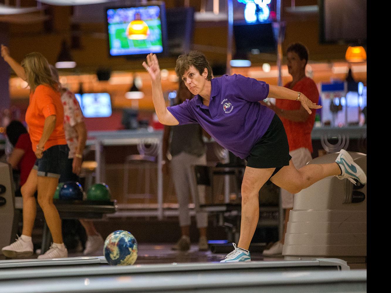 Easier Strikes Go Karts Volleyball Bowling Alleys Innovate Entertainment Centers Expand Offerings Money Omaha Com
