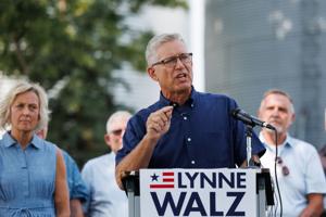 072826-owh-new-walz-nf-11.JPG