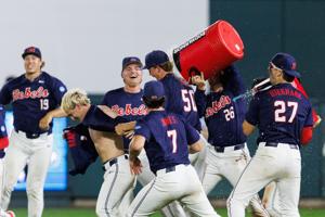 053026-owh-spo-ncaabase-nf-27