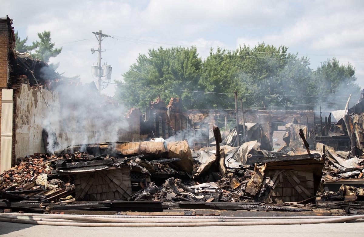 Bar owner in Exira, Iowa, awoke to smell of smoke; flames destroyed the