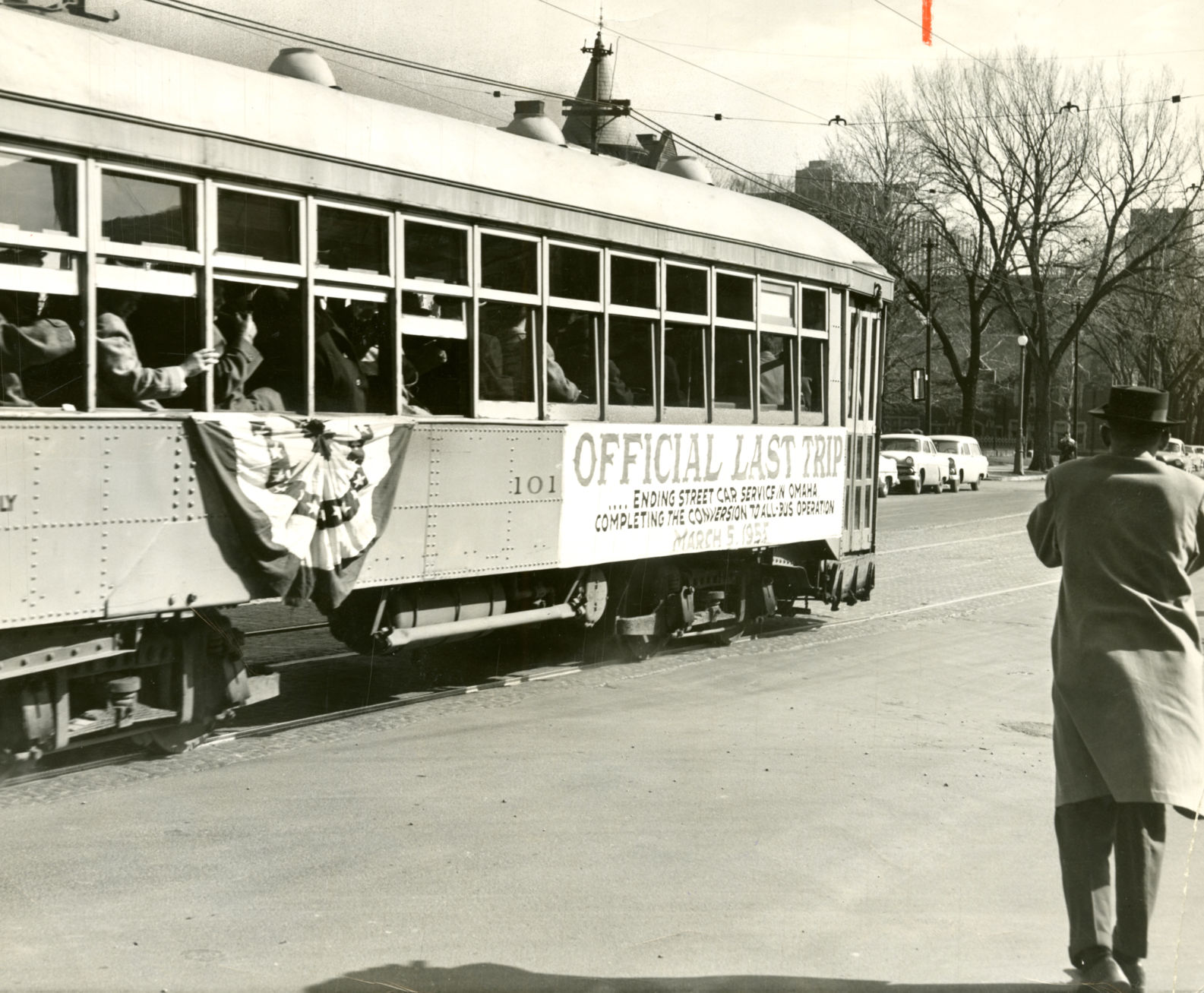 Co Ry Details about   1943 Omaha NE & Council Bluffs St Transit Trolley Token Nebraska 