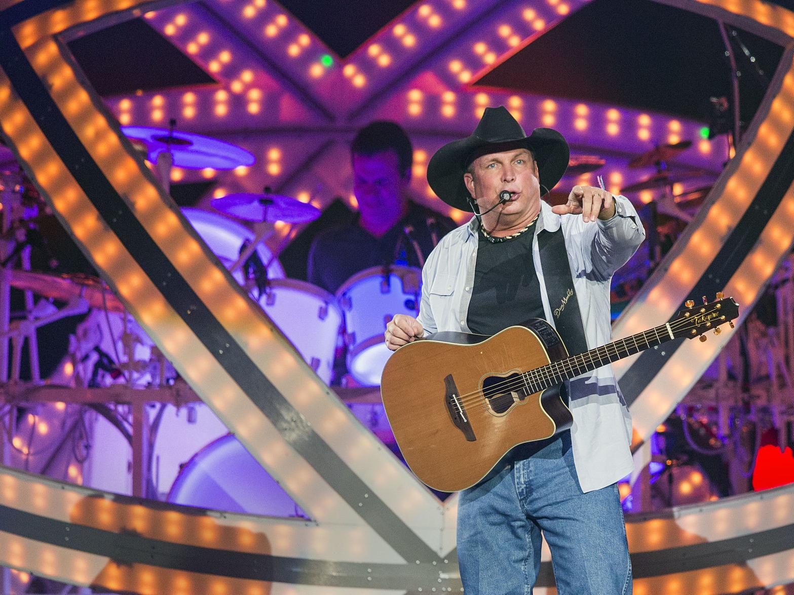 A Definitive Ranking Of Every Garth Brooks Song Music Omaha Com A Definitive Ranking Of Every Garth Brooks Song Music Omaha Com