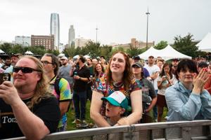 080826-owh-new-maha-as-15.jpg