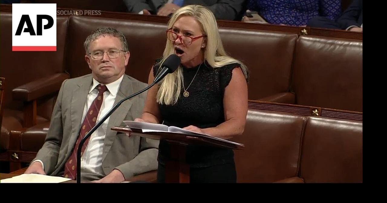 WATCH: Marjorie Taylor Greene fails to oust Mike Johnson