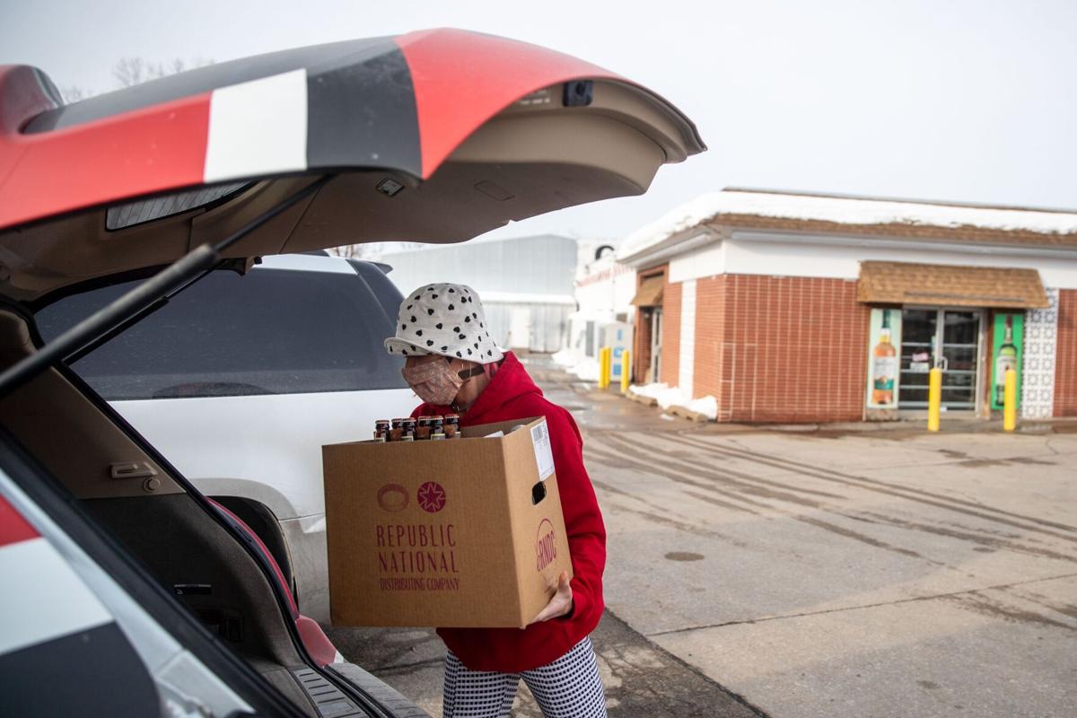 013121-owh-new-pandemicpartaking-pic-cm002