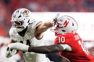 091226-owh-spo-nebraskavsbgsu-nf-86