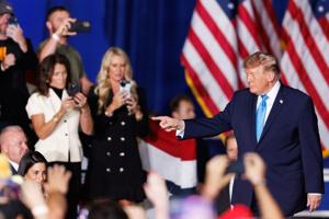 100526-owh-new-potusvisit-nf-61.JPG